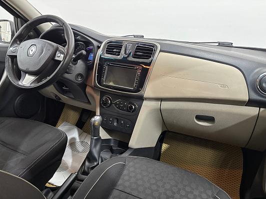 Renault Logan Luxe Privilege, 2015 года, пробег 272365 км