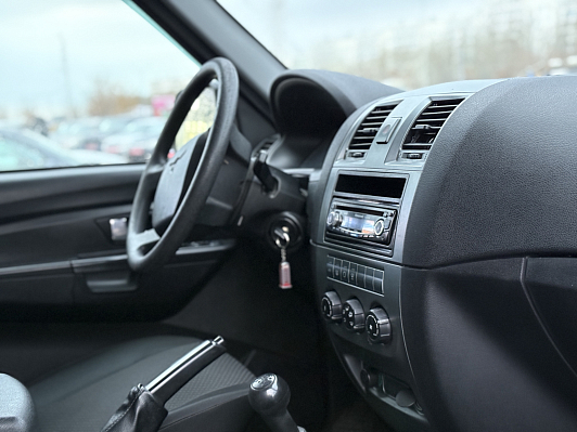 УАЗ Patriot, 2015 года, пробег 116574 км