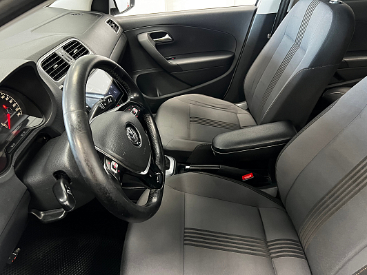 Volkswagen Polo Highline, 2016 года, пробег 277355 км