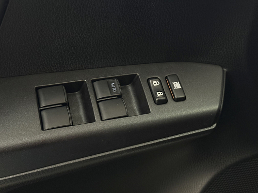 Toyota RAV4, 2017 года, пробег 125700 км