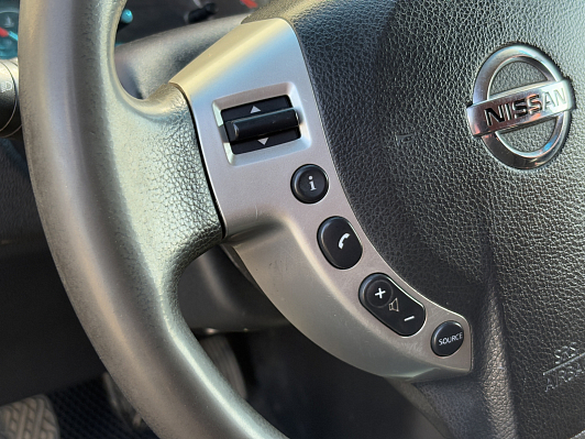 Nissan X-Trail XE, 2012 года, пробег 185118 км