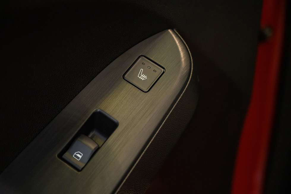 Haval Jolion Техно, красный