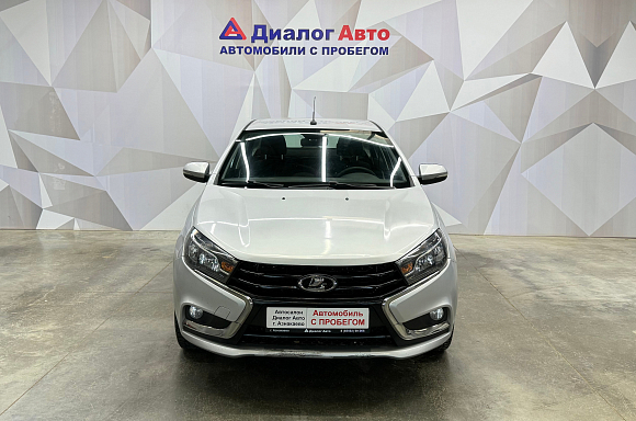 Lada (ВАЗ) Vesta Comfort, 2019 года, пробег 137000 км