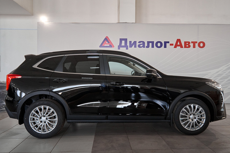 Haval Jolion Оптимум, черный