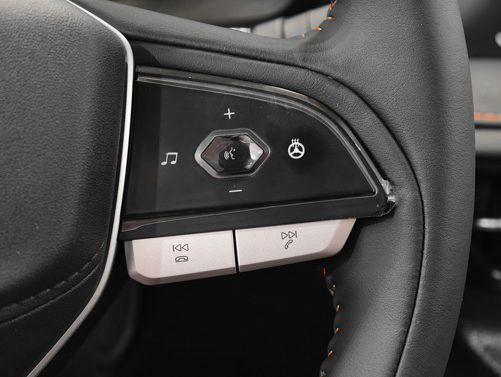 Changan CS75 Pro Техно 5 мест, белый