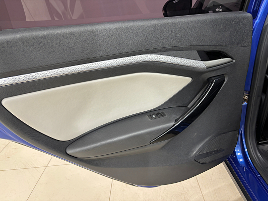 Lada (ВАЗ) Vesta Luxe Multimedia (2017-2019), 2021 года, пробег 89775 км