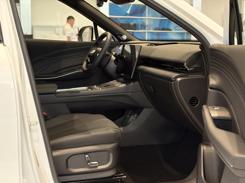 Omoda C7 Active, белый