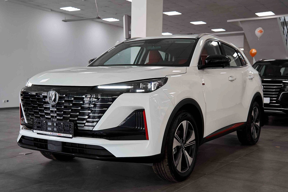 Changan UNI-S (CS55 Plus) Luxe, белый