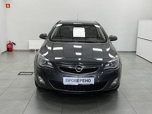 Opel Astra Cosmo, 2011 года, пробег 208000 км