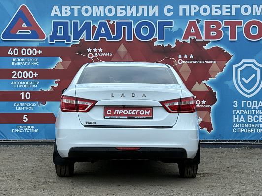 Lada (ВАЗ) Vesta 50 Anniversary, 2019 года, пробег 61425 км