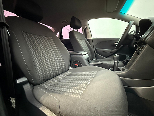 Volkswagen Polo SELECT, 2017 года, пробег 182000 км