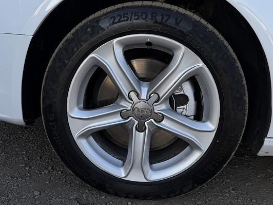 Audi A4 Comfort, 2014 года, пробег 206000 км