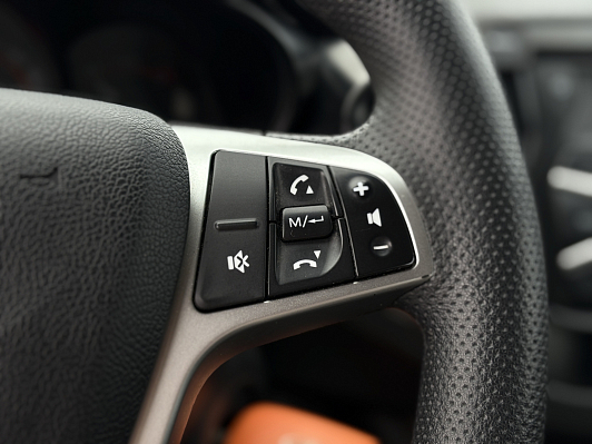 Lada (ВАЗ) Vesta Comfort, 2021 года, пробег 129688 км