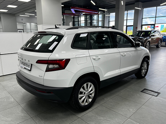 Skoda Karoq, 2022 года, пробег 80202 км