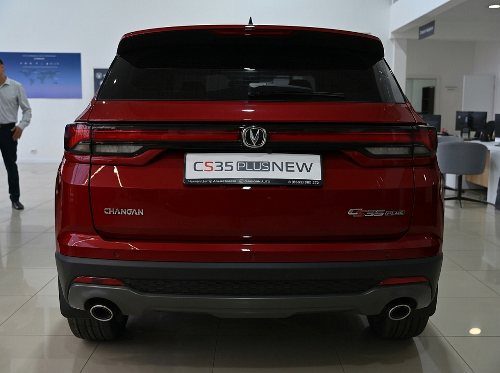 Changan CS35 Plus Техно, красный