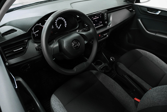 Skoda Rapid Active, 2020 года, пробег 102000 км