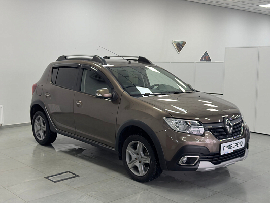 Renault Sandero Stepway Drive, 2019 года, пробег 102000 км