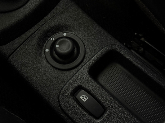 Lada (ВАЗ) Largus Luxe (7 мест), 2018 года, пробег 211000 км