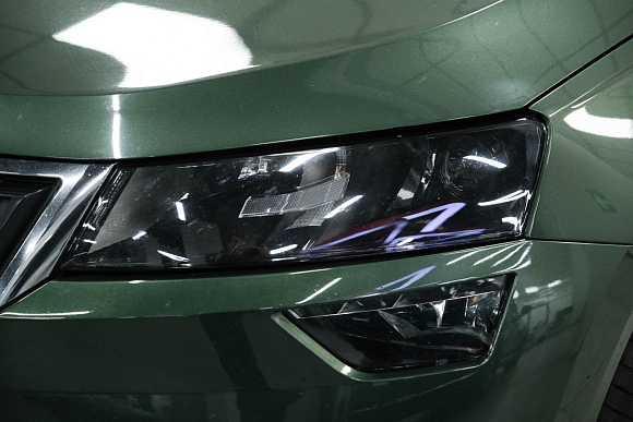 Skoda Karoq Active, 2020 года, пробег 104000 км