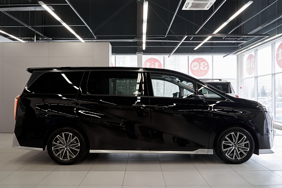 GAC M8 GX Premium, черный