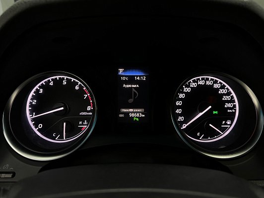 Toyota Camry Элеганс Safety, 2020 года, пробег 98682 км