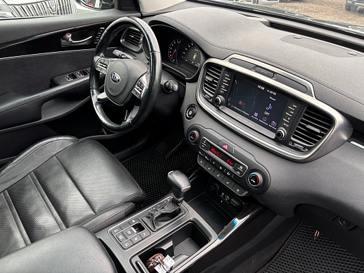 Kia Sorento, 2019 года, пробег 138174 км