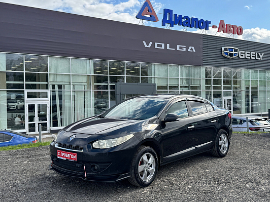 Renault Fluence, 2011 года, пробег 302000 км