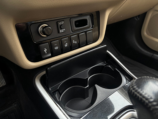 Mitsubishi Outlander Ultimate, 2020 года, пробег 157436 км