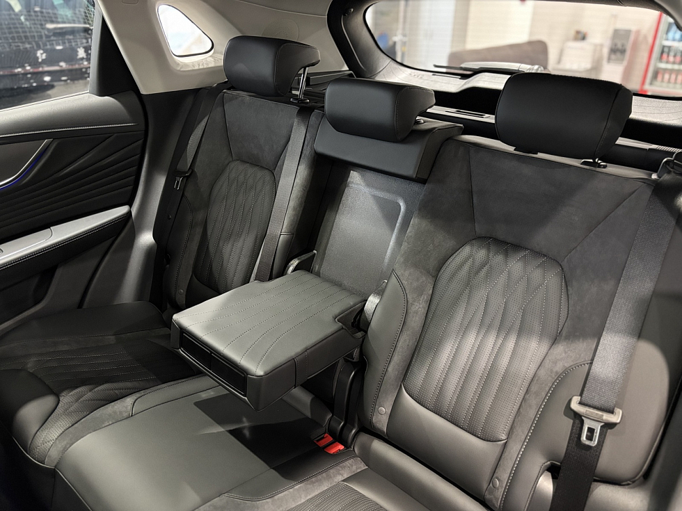 Hongqi HS3 Comfort, белый