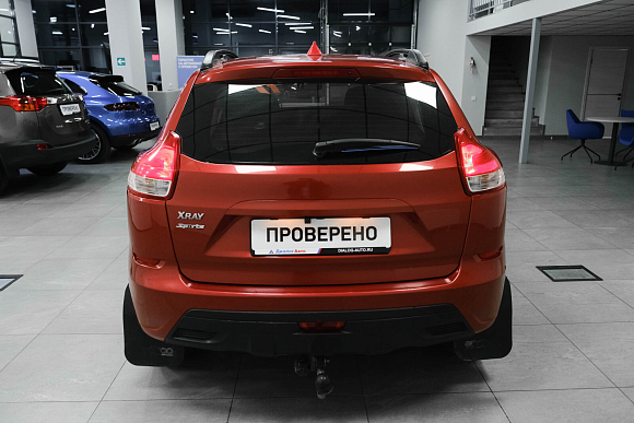 Lada (ВАЗ) XRAY Comfort, 2016 года, пробег 142677 км