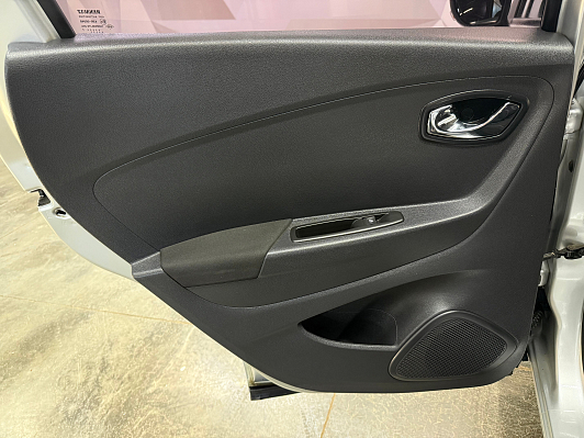 Renault Kaptur Drive, 2017 года, пробег 74741 км