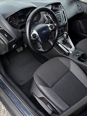 Ford Focus SYNC Edition, 2013 года, пробег 220161 км