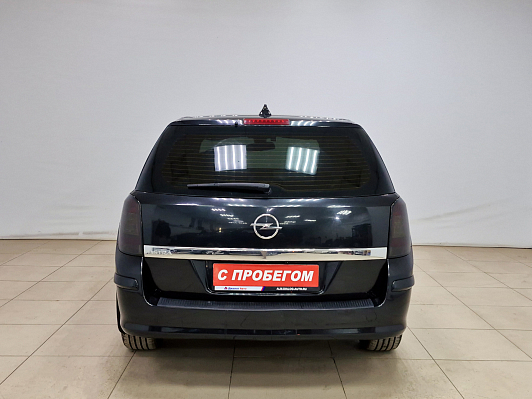 Opel Astra, 2011 года, пробег 171820 км