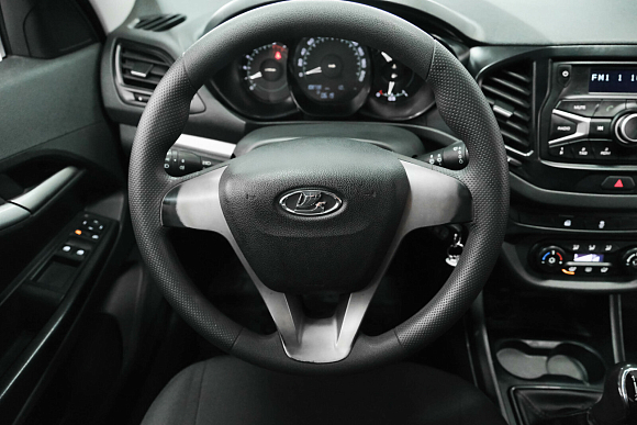 Lada (ВАЗ) Vesta Comfort, 2016 года, пробег 108700 км