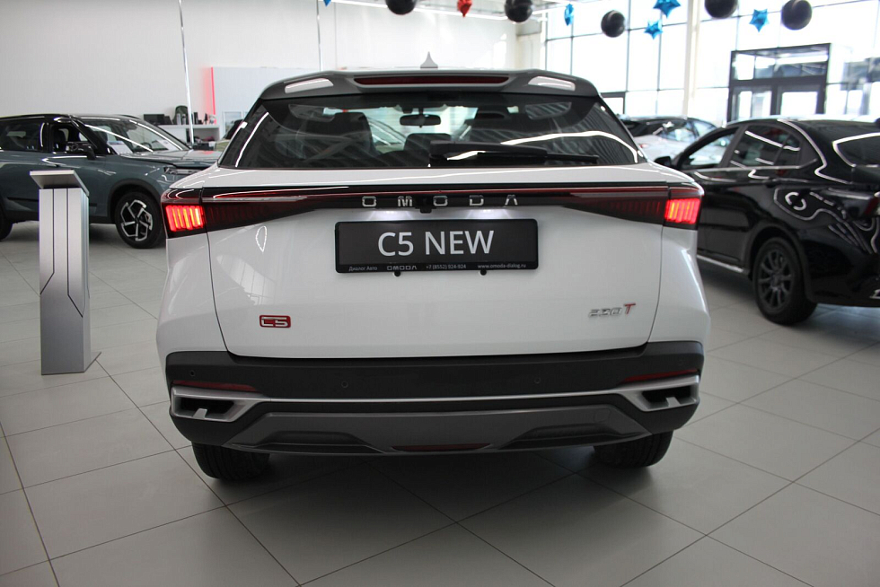 Omoda C5 Актив, белый