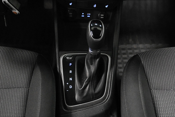 Hyundai Solaris Comfort, 2017 года, пробег 210000 км