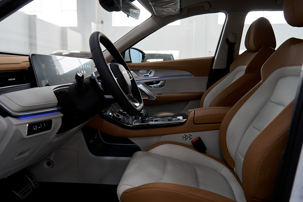 JETOUR X70+ Комфорт, бежевый