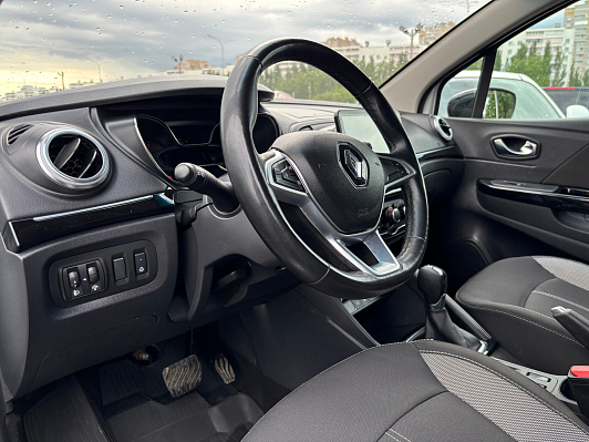 Renault Kaptur Drive, 2021 года, пробег 37352 км