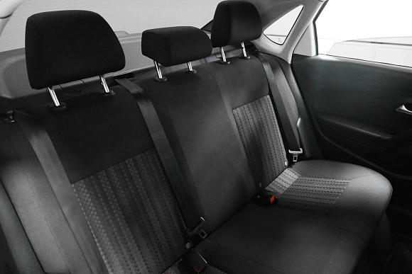 Volkswagen Polo Trendline, 2018 года, пробег 136000 км