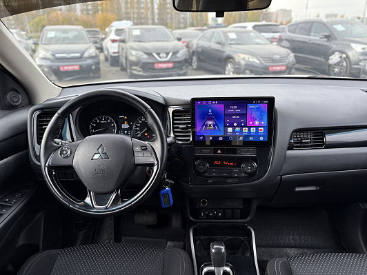 Mitsubishi Outlander Invite, 2019 года, пробег 154776 км