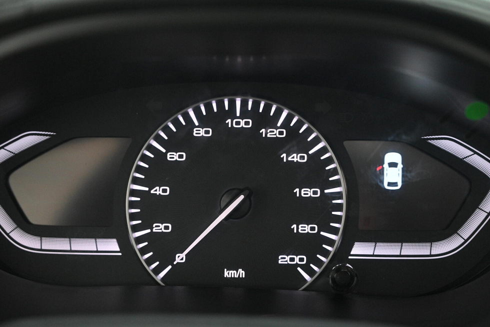 Changan Alsvin Комфорт, черный