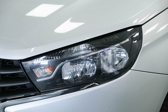 Lada (ВАЗ) Vesta Comfort, 2020 года, пробег 99000 км