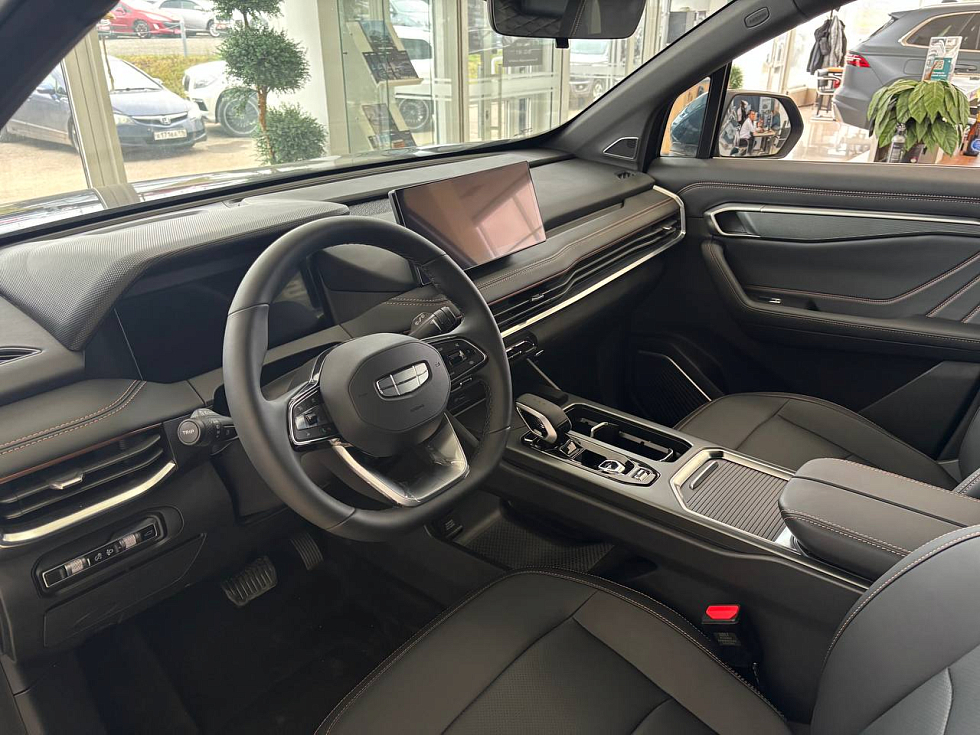 Geely Okavango Luxury, синий