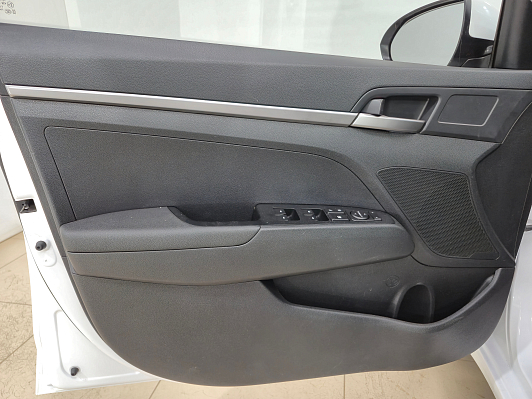 Hyundai Elantra Base, 2018 года, пробег 200532 км