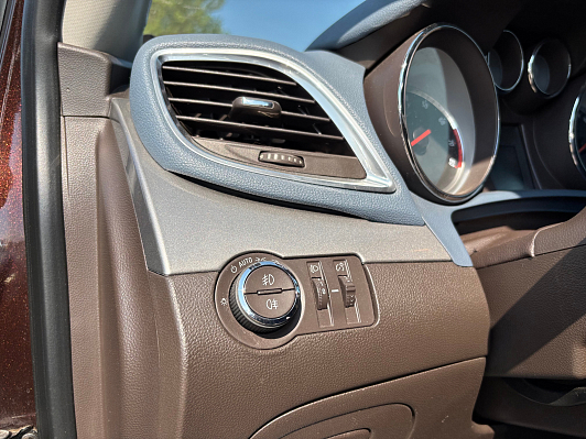 Opel Mokka Enjoy, 2013 года, пробег 160667 км