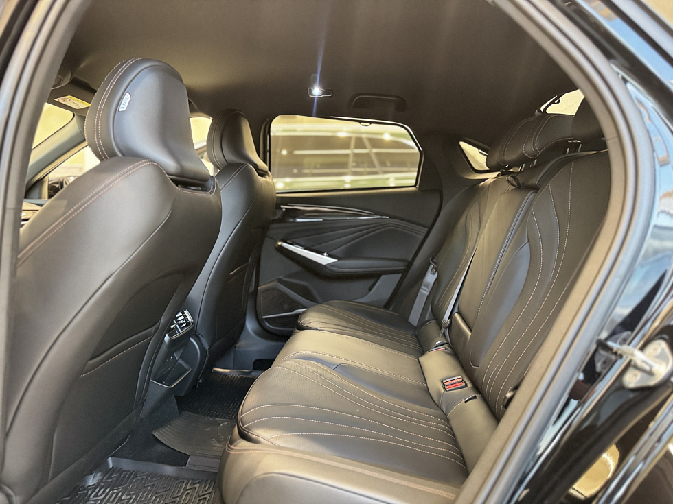 Geely Preface Люкс, черный