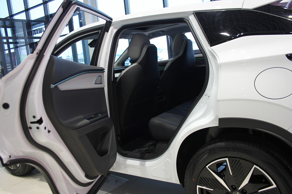 Jaecoo J6 Актив, белый