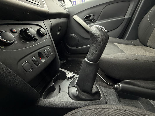 Renault Sandero Stepway Drive, 2020 года, пробег 96000 км