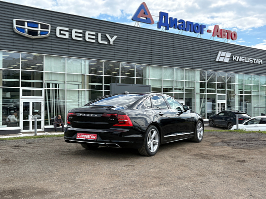 Volvo S90 Inscription, 2018 года, пробег 116905 км
