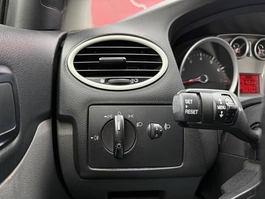 Ford Focus Comfort, 2010 года, пробег 262000 км